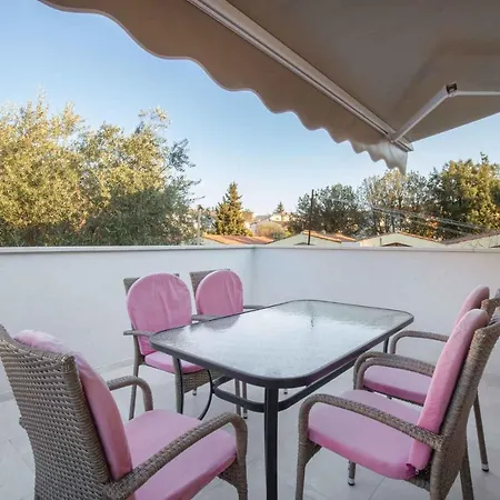 In Porec/istrien 34407 Апартаменты Пореч